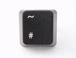 Hashtag Computer Tastatur Ring Geek Schlüssel Frauen Initial Mädchen Tweet Emoji - Bild 1 von 1