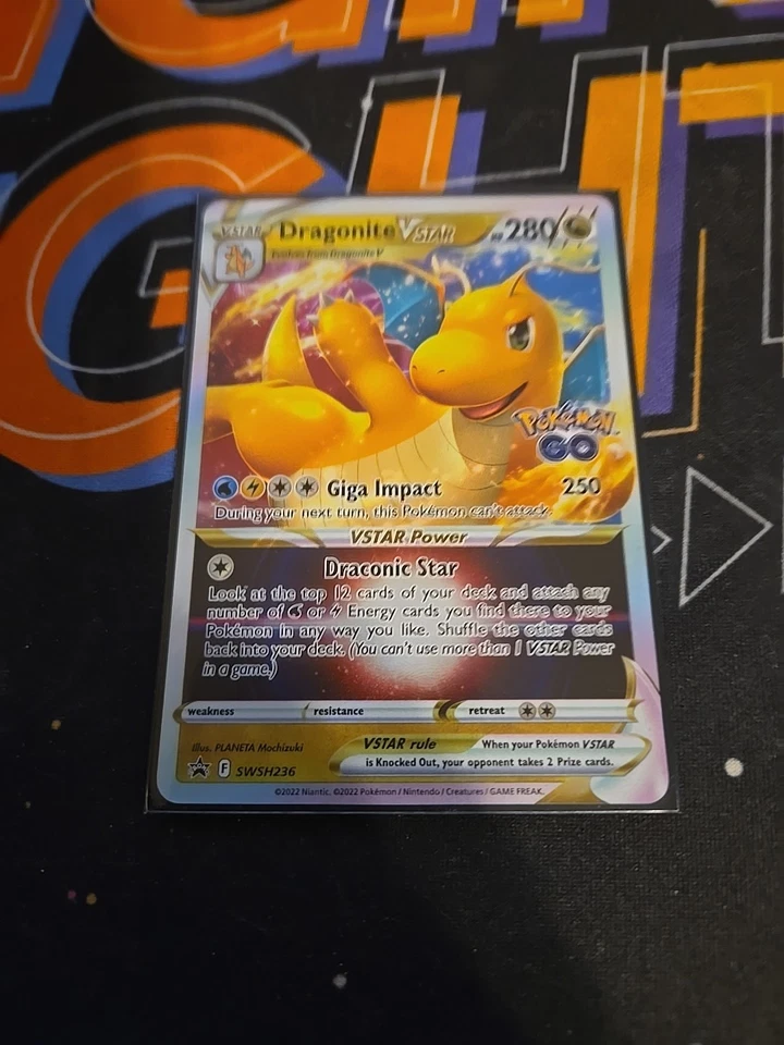 Dragonite VSTAR SWSH236 SWSH: Sword & Shield Promo Cards Holo - Image 1 of 1
