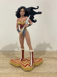 DC Collectibles Wonder Woman-The Art Of War Statue Limited Edition 1934 of 5200 - Picture 1 of 5