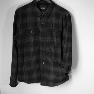 Ezekiel Grey and Black Buffalo Plaid Flannel Snap Up Shacket, Medium. Pockets! - Image 1 of 4