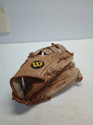 1 Wilson cuero de vaca de primera calidad A2644 bolsillo grip-tite Shauon Dunston subasta a presión... Foto 1 de 4