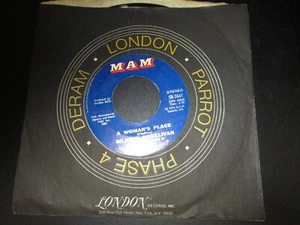 Gilbert O'Sullivan Mono MAM 45 RPM-A Woman's Place/Too Bad 1974 - Picture 1 of 5