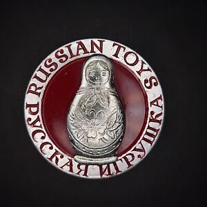 Vintage Pin Badge Russian Toys Folk Art MATRYOSHKA Soviet USSR Brooch Z001