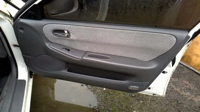 626       2001 Front Door Trim Panel 26916737 Foto 1 de 4