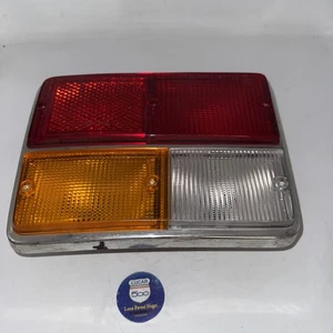FARO FANALE POSTERIORE SINISTRO FIAT 132 ARIC 44.155.150 NUOVO ORIGINALE SEGNI - Foto 1 di 4