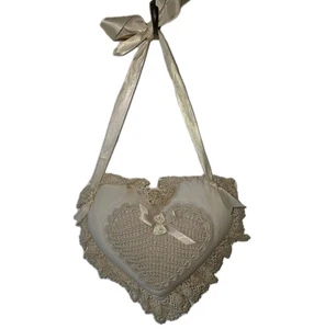 Shabby Chic Sm Victorian Heart Pillow Wall Hanging Lace Flowers Floral - Picture 1 of 8