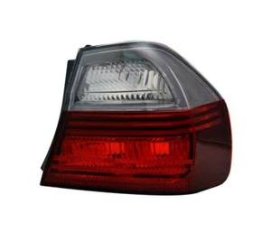 BMW 3 SERIES E90 2005-2008 VT716P RIGHT REAR LIGHT TAIL - Picture 1 of 1