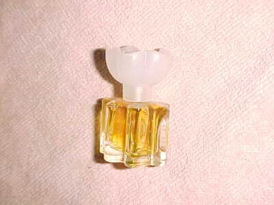PERFUME OSCAR - MINIATURA COMPLETA 4 ml o 0,13 oz - ¡ENCANTADOR!  - Oscar de la Renta Foto 1 de 2