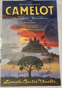 Camelot - 2023 Broadway Musical - signierte Poster Fensterkarte Lincoln Center Soo - Bild 1 von 3