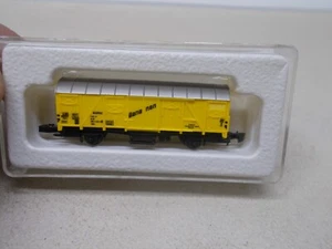 ESCALA Z ~ MARKLIN # 8616 ~ BANANAN ROUNDTOP BOX CAR - Imagen 1 de 7