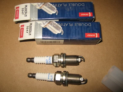 Denso 3247 PKJ20CR-L11 Double Platinum Spark Plug, Pack of 2 - Image 1 of 2