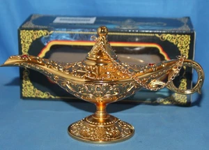 Aladdin's Magic Lamp Metal 7 1/2' Long - Picture 1 of 3