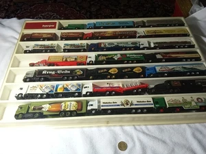 J962 Biertrucks H0 1:87 Mercedes MAN Lkw 21 Stück Vitrine Made in China Trucks - Picture 1 of 16