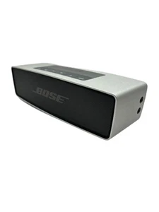 Bose SoundLink Mini Bluetooth Speaker, Charging cord, Cradle Looks Good Tested - Picture 1 of 5