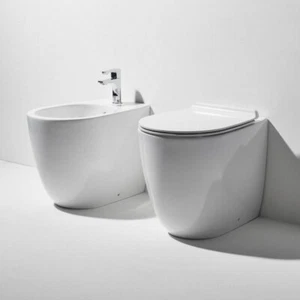 SET SANITARI FILOMURO SIMAS VIGNONI VASO RIMLESS + BIDET + COPRIVASO SLIM - Foto 1 di 3