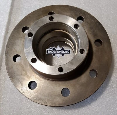 74-75 International Harvester 200  Pickup Travelall Front Wheel Hub  417892C92 - Image 1 of 4