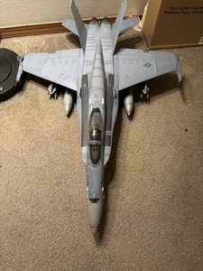RARO BBI Elite Force US Navy F/A-18C Hornet Jet scala 1:18 VFA-190 - Foto 1 di 17