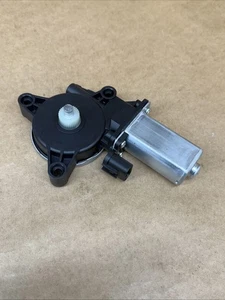 Rear Left Side Power Window Motor for 2016-2021 Hyundai Tucson 83450D3000    - Picture 1 of 9