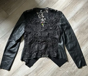INC Spitzenakzent Jacke Damen XS schwarz Kunstleder Witchy Vamp Whimsigoth Neu mit Etikett - Bild 1 von 13