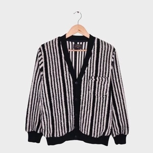 Cárdigan polar a rayas blanco y negro BEAMS PLUS para hombre - Imagen 1 de 6