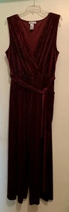 Women's 3XL Bold & Chic Ribbed Polyester Velvet Burgundy Jumpsuit w/Pockets - Picture 1 of 4