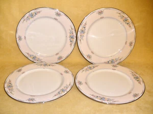 Set of 4 Gorham Weddington Dinner Plates w/ Platinum Trim - New with Sticker - Picture 1 of 7