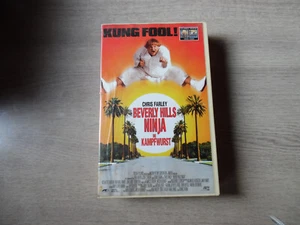 Beverly Hills Ninja Die Kampfwurst Columbia VHS Erstauflage  - Bild 1 von 3