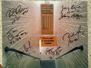 NOTRE DAME FOOTBALL 7 ESCALERA FIRMADA 8X10 ARBUSTO ÚLTIMO LUJACK MIRER BLEIER ++ - Imagen 1 de 1