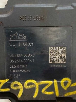 Conjunto de bomba y motor ABS usado se adapta a: montaje Nissan Murano 2009 AWD grado A Foto 1 de 4