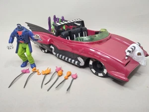 Vintage 1990 Kenner Beetlejuice car & Shish Kebab figure - Picture 1 of 15