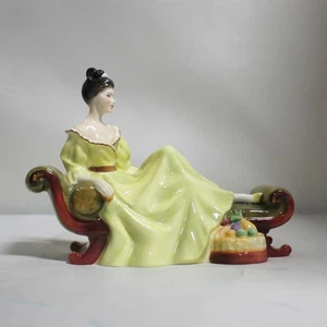 Royal Doulton: At Ease Figurine | HN2473 - Picture 1 of 5
