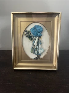 Vintage Holly Hobbie Kunstdruck gerahmt 3D Druck 5x6,5" Cottagecore Bauernhaus - Bild 1 von 9