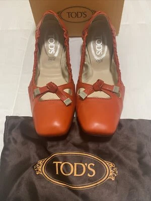 TOD’S ORANGE BALLET FLATS SIZE 6.5 US (RARE COLOR! MUST SEE!!) - Image 1 of 4