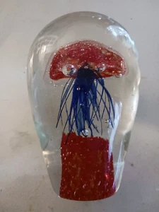 Jellyfish Paperweight Large - Picture 1 of 11