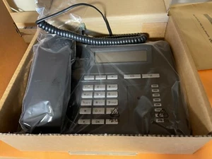 SIEMENS OPENSTAGE 15 SIP TELEPHONE - Photo 1/2