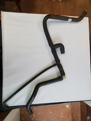 Mangueira de líquido de arrefecimento Volkswagen genuína NOS VW Eurovan Transporter 7D0121073A - Imagem 1 de 2