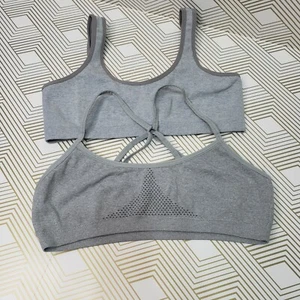 NWOT Hanes Girls' Youth Seamless Comfort Bras Gray Lot of 2 Size XL (14-16) - Picture 1 of 4
