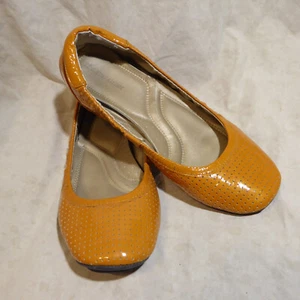 🩰 Pisos de ballet Naturalizer Comfort Scrunch talla 6 M cuero perfecto naranja cúrcuma - Imagen 1 de 16