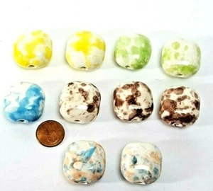 Menge 10 Keramik Perlen gelb grün braun orange Marmor quadratisch lose lr-cb4 - Bild 1 von 2