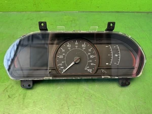 SAIC E-Deliver 3 Base SL EV MAXUS Speedo Instrument cluster Clock set C00294128 - Picture 1 of 4
