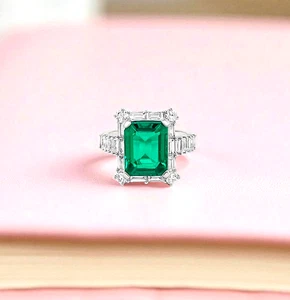 Lab Grown Diamond Ring 5.95 Ct Emerald Cut Green Emerald Gemstome 14K White Gold - Picture 1 of 7