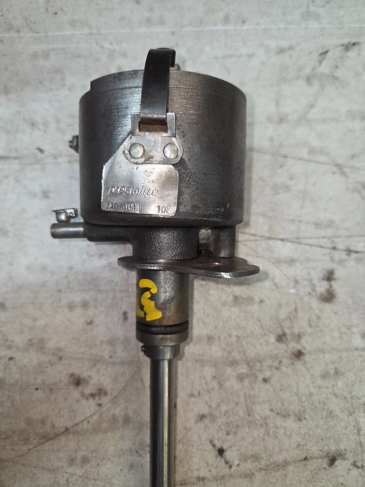 Willys Jeep 134 IAD4041 Prestolite distribuidor Foto 1 de 4