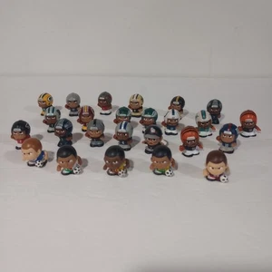 Teenymates Lot Of 25 NFL And Soccer Player Figures - Picture 1 of 9