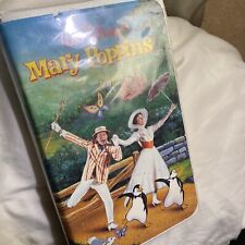 Walt Disney's MARY POPPINS  VHS -Pre owned  Original Vintage Clamshell