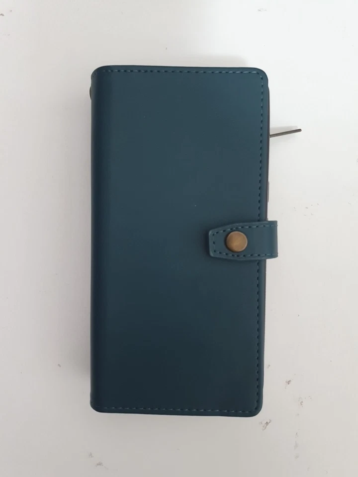 Google Pixel 8 Pro Leather Wallet Case  Detachable - Image 1 of 4