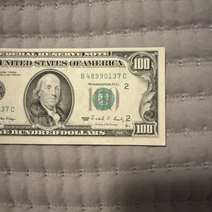 $100 Dollar Bill Series 1988 Misaligned uncirculated Fed reserve Bank New York  - Picture 1 of 6