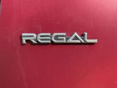 1984 - 87 别克富豪四分之一面板徽章 — 第 1/2 张图片