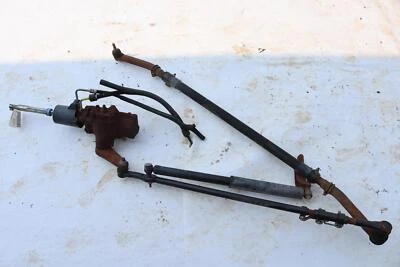 2011-2016 FORD F250 SD 6.2L POWER STEERING GEAR RACK AND PINION W/ LINK OEM - Image 1 of 4