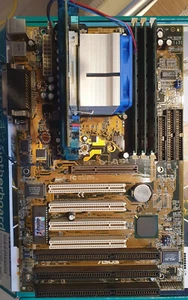 Motherboard  / carte mère Asus P2B + Processor + 384MB RAM (vintage 1998) - Photo 1/2