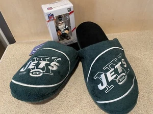 New York Jets NFL Men's Logo Slip On Slippers (XL 13/14) and Mini Ornament Combo - Picture 1 of 11